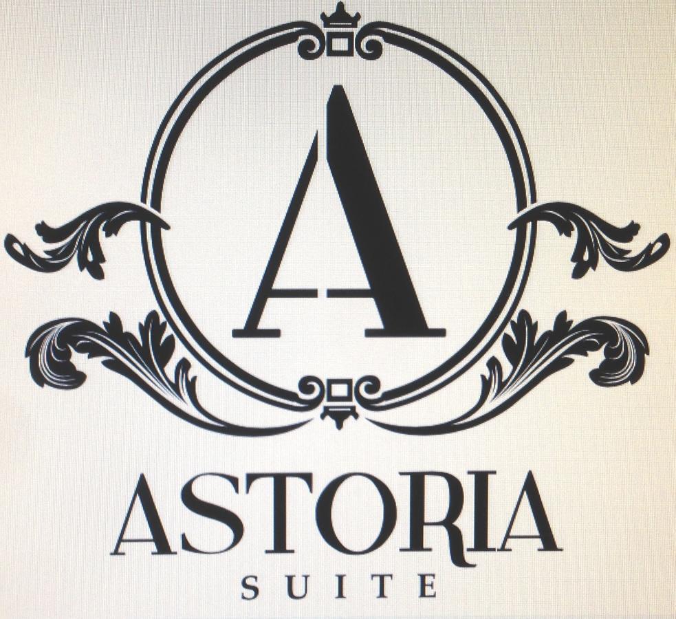 Astoria Suite 萨莱诺 外观 照片